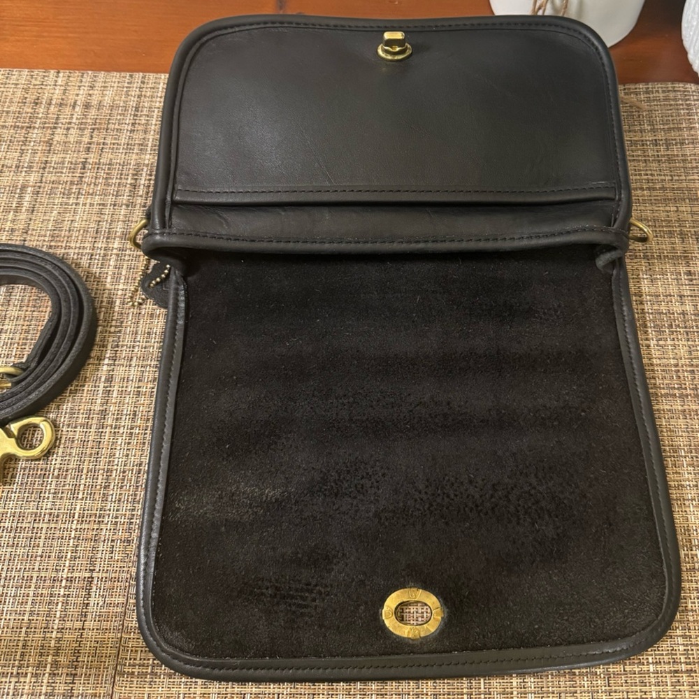 ❤️SOLD❤️Vintage Coach Black Pocket Purse 9755 - Picture 3 of 8